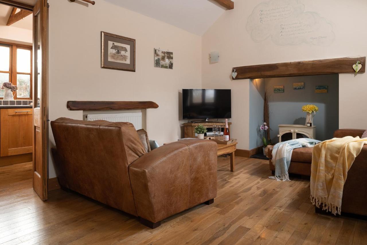 Beautiful Countryside Cottage On The North Wales Coast 阿贝尔格莱 外观 照片
