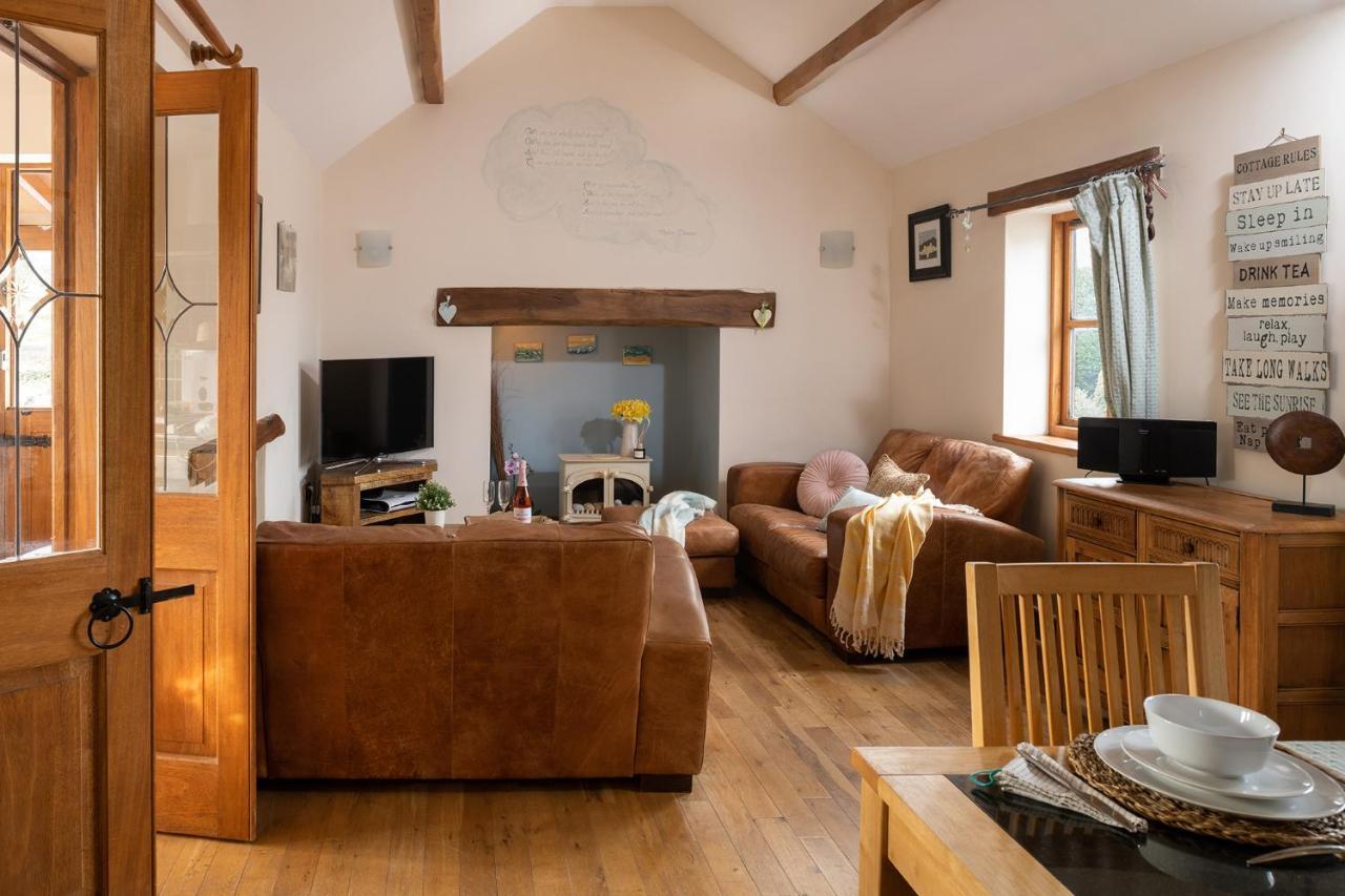 Beautiful Countryside Cottage On The North Wales Coast 阿贝尔格莱 外观 照片
