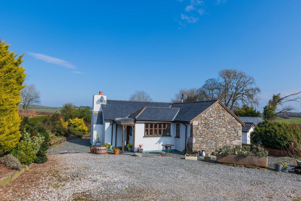 Beautiful Countryside Cottage On The North Wales Coast 阿贝尔格莱 外观 照片