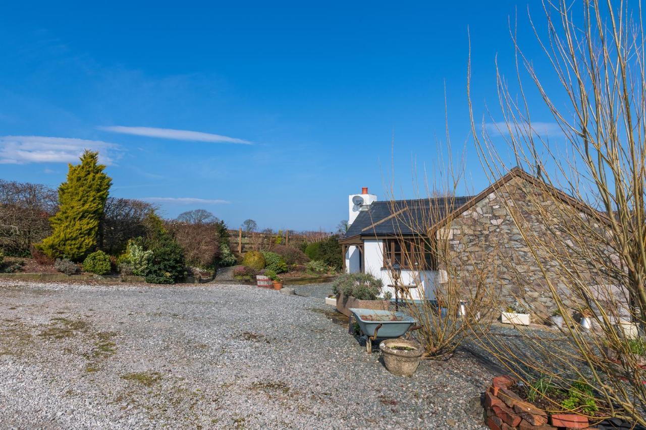 Beautiful Countryside Cottage On The North Wales Coast 阿贝尔格莱 外观 照片